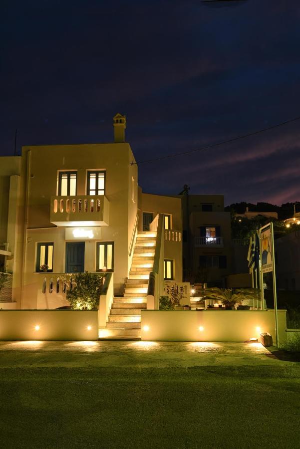 Rodavgi Apartments Andros Town Exterior photo