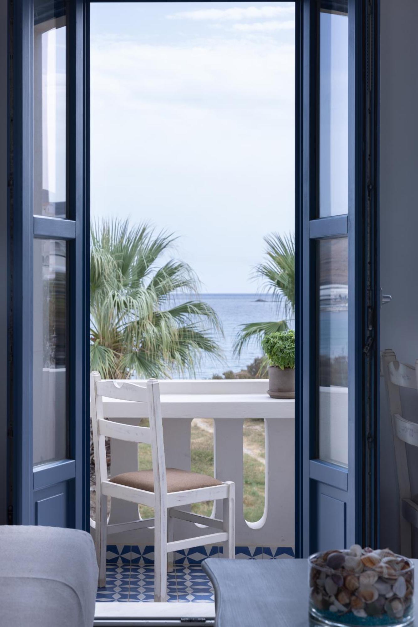 Rodavgi Apartments Andros Town Exterior photo