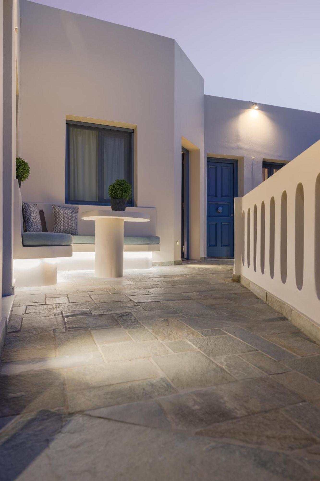Rodavgi Apartments Andros Town Exterior photo