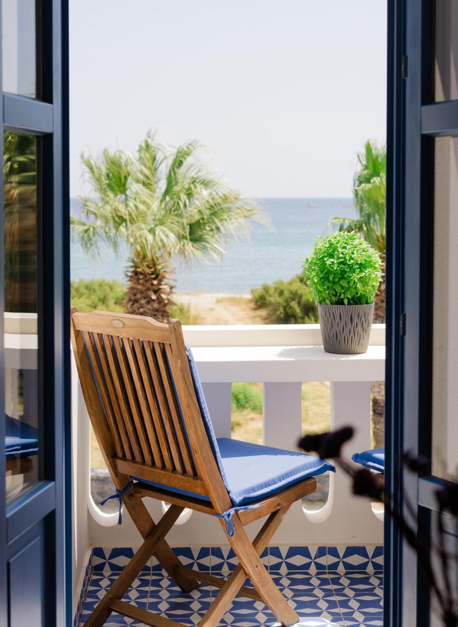 Rodavgi Apartments Andros Town Exterior photo